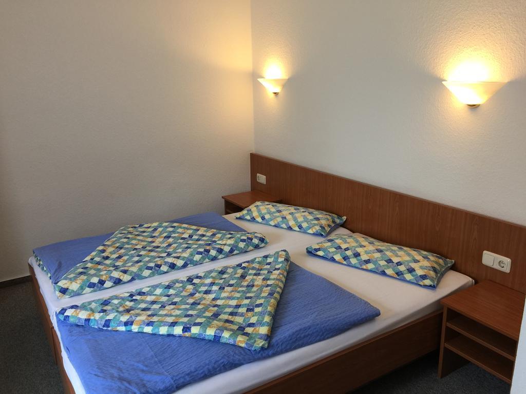 Hotel Schnarr Celle Exteriör bild